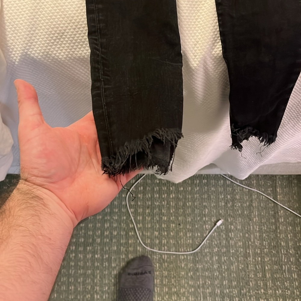 Joe’s Black Jeans - Picture 2 of 4